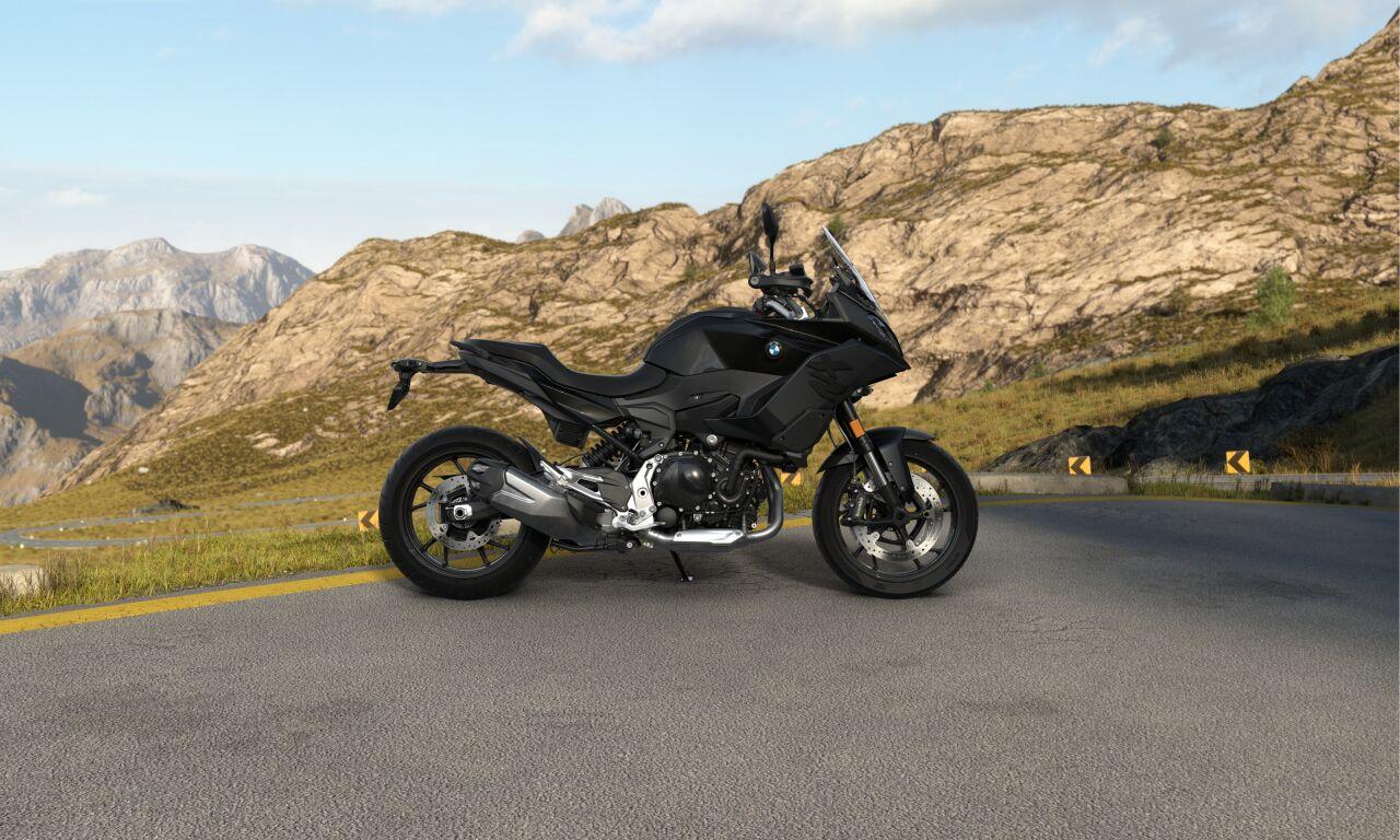BMW F900 XR